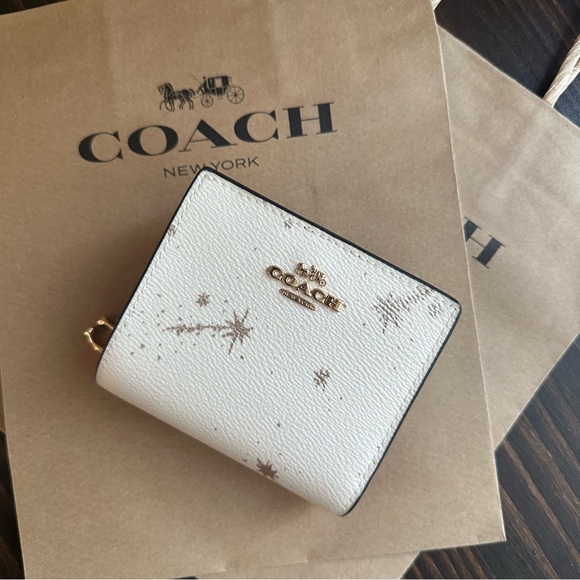 Coach Snap Wallet With Star Print - Picture 9 of 13